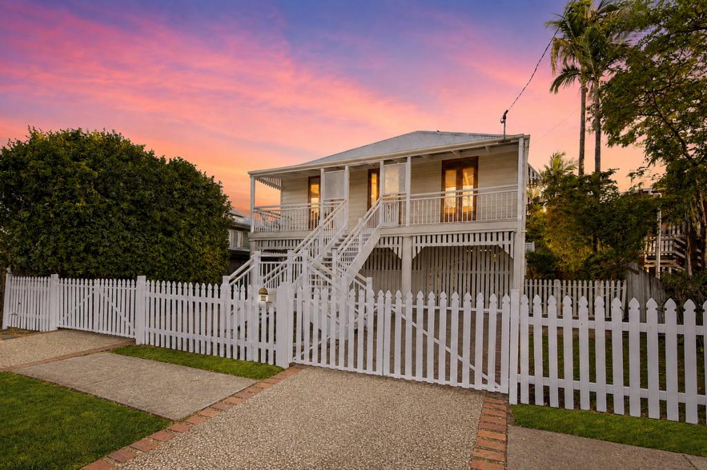 85 Borden St, Sherwood, QLD 4075