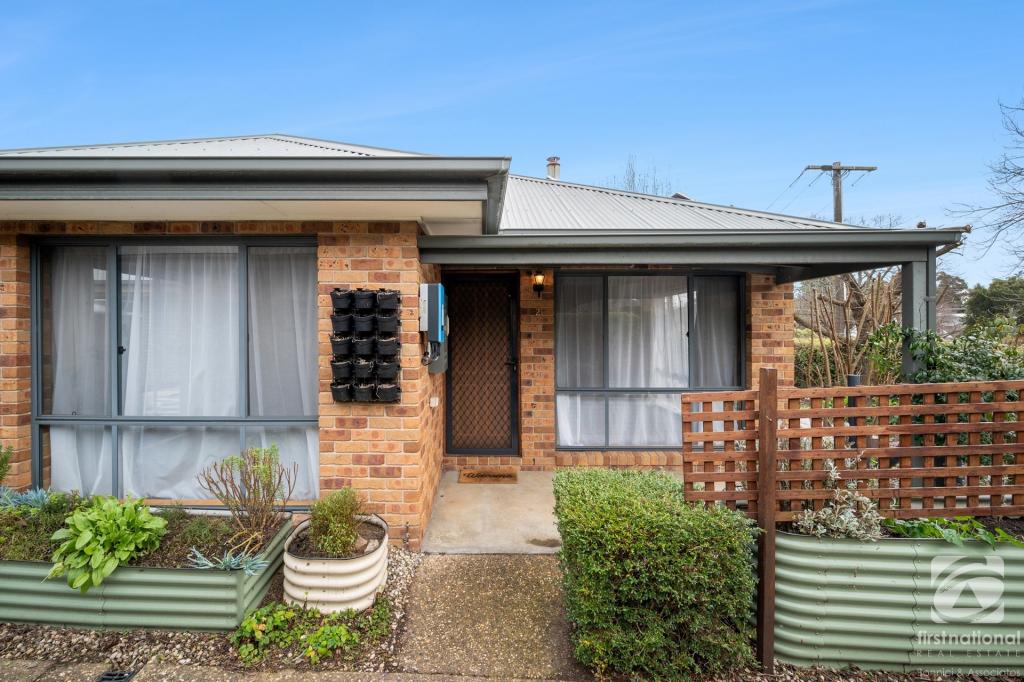 2/7-9 Frederick St, Beechworth, VIC 3747