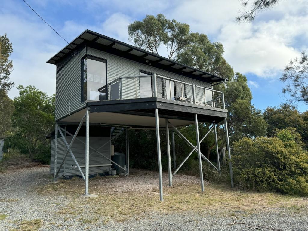 29 Felmingham St, Binalong Bay, TAS 7216