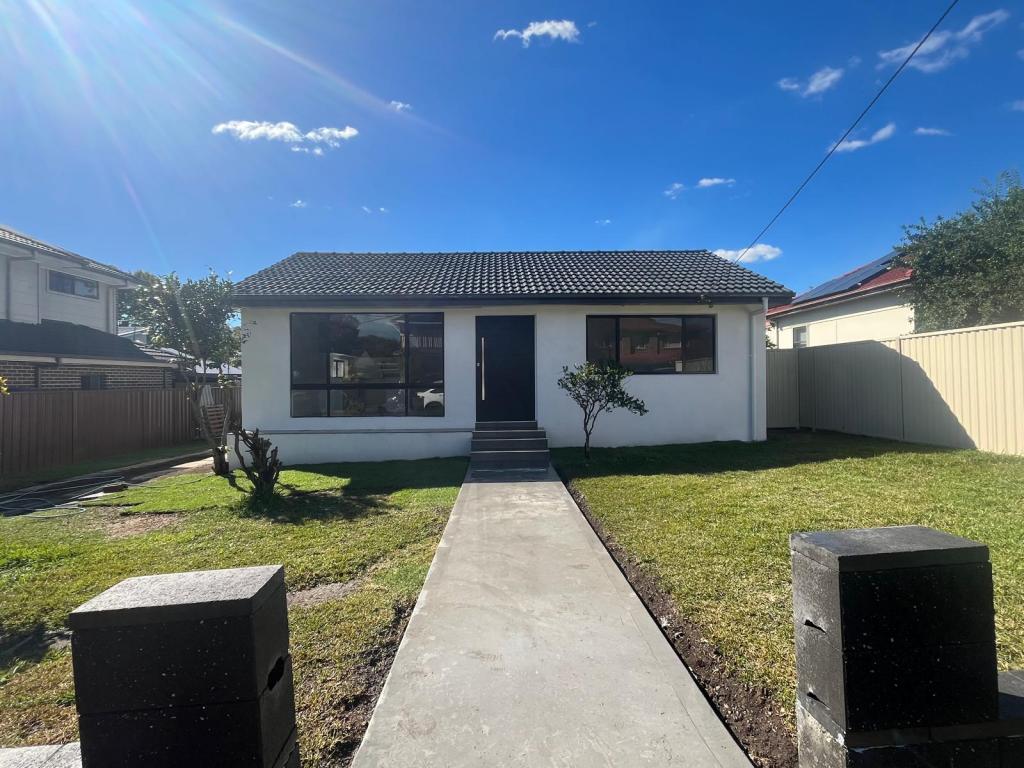 6 Argyle Pl, Macquarie Fields, NSW 2564