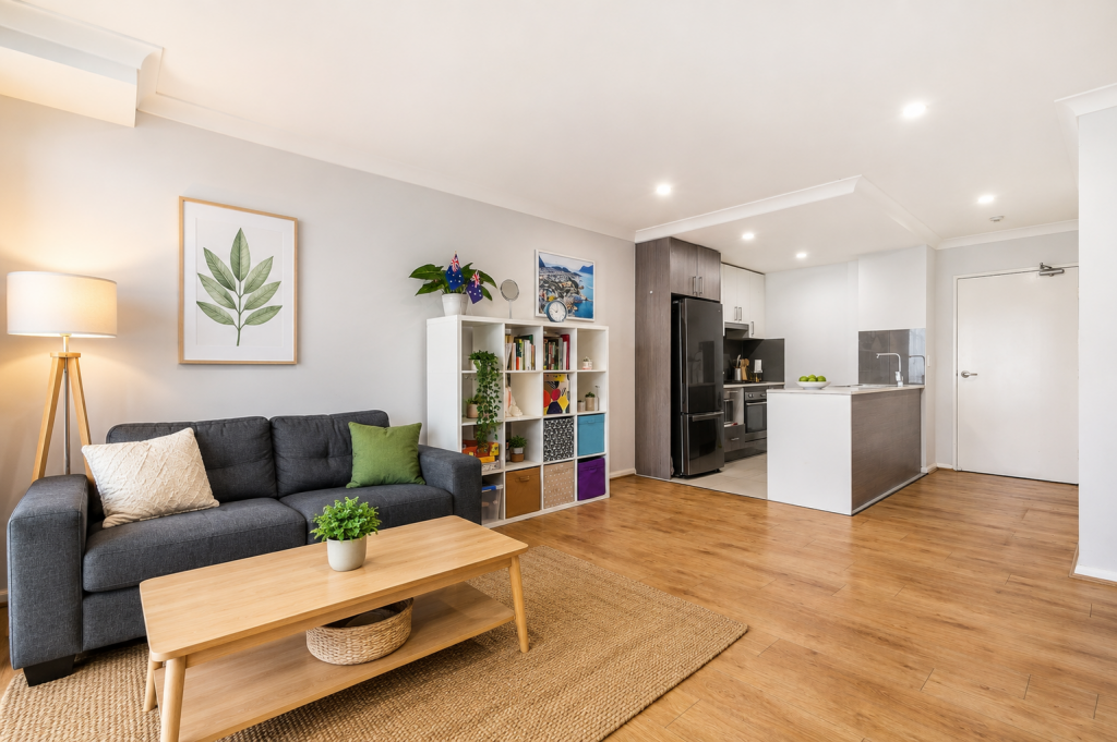 203/10 Junia Ave, Toongabbie, NSW 2146