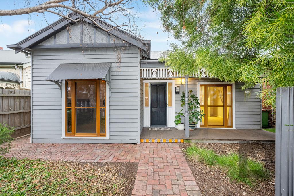158 WILLIAMSTOWN RD, KINGSVILLE, VIC 3012