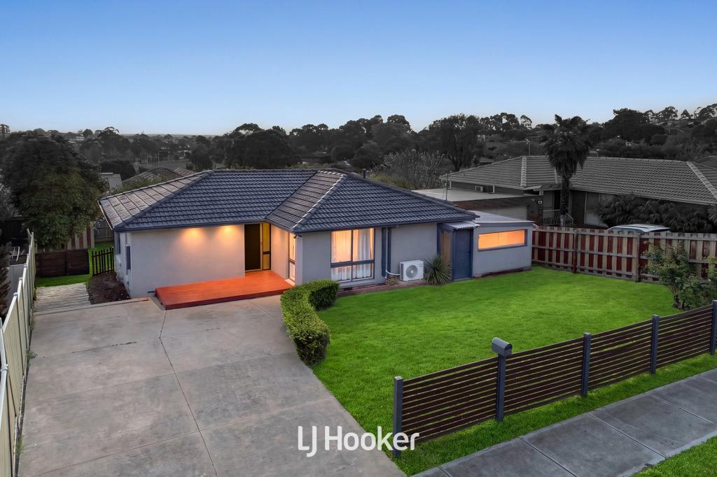 31 Matthew Flinders Ave, Endeavour Hills, VIC 3802