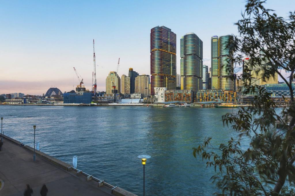 206/8 WHARF CRES, PYRMONT, NSW 2009