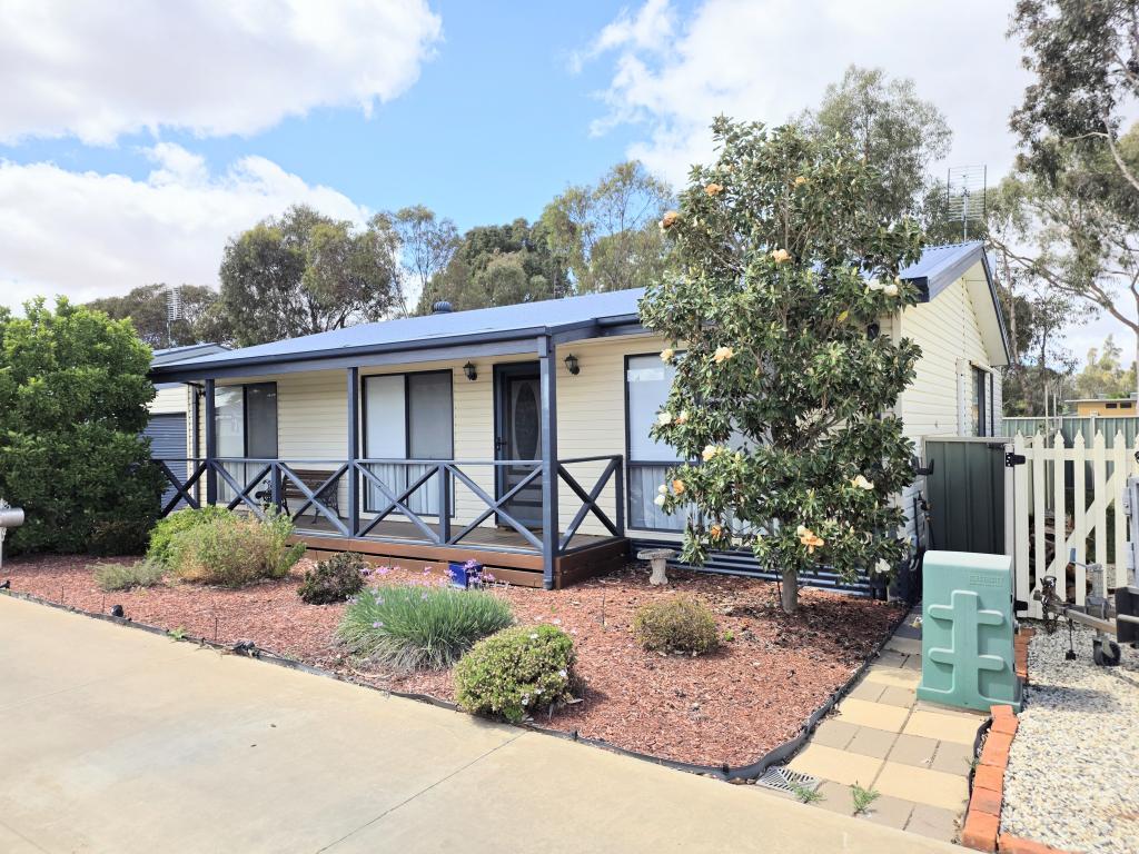 28 Murray Haven Dr, Tocumwal, NSW 2714