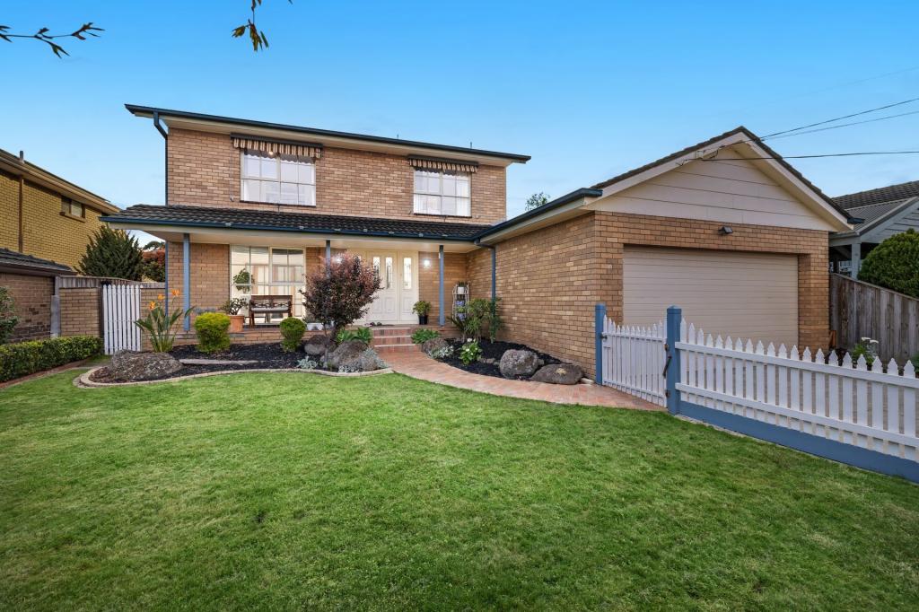 52 Remington Dr, Glen Waverley, VIC 3150