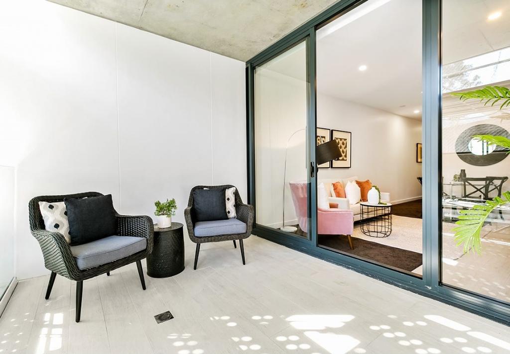 304/697-701 PITTWATER RD, DEE WHY, NSW 2099