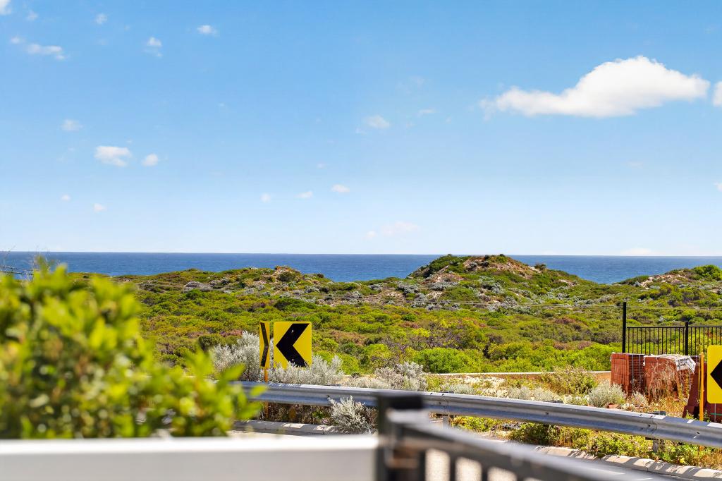 25 Cowaramup Loop, Two Rocks, WA 6037