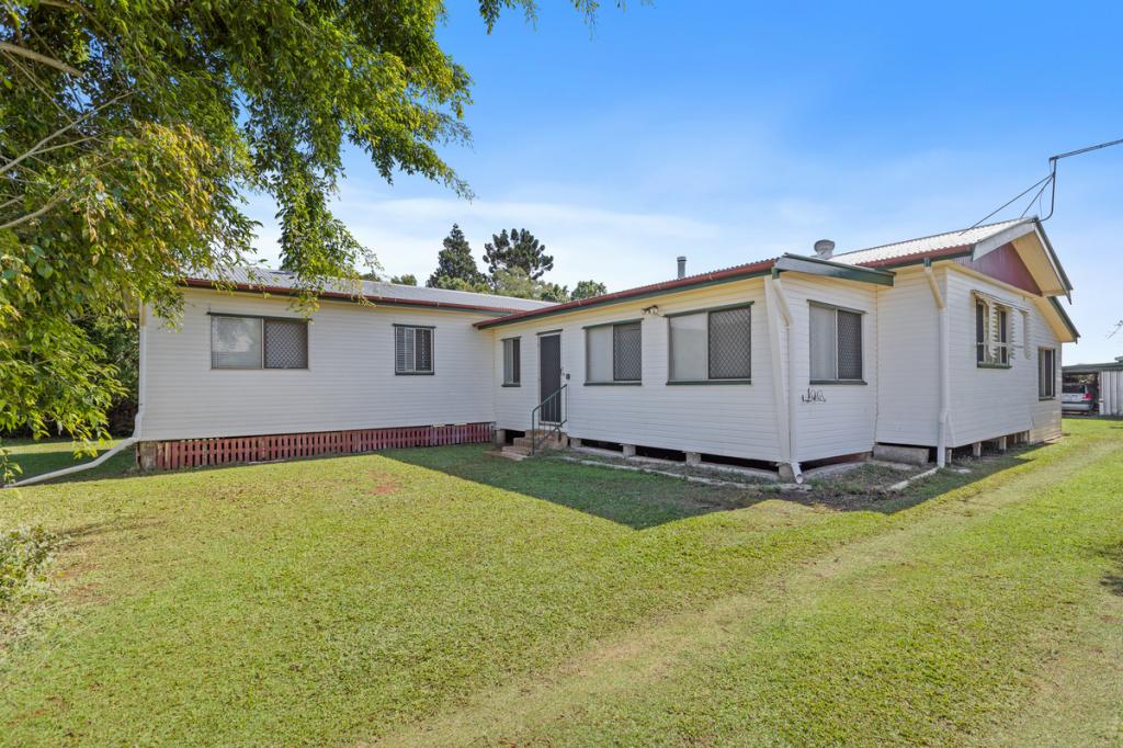 18 Irvine St, Kairi, QLD 4872