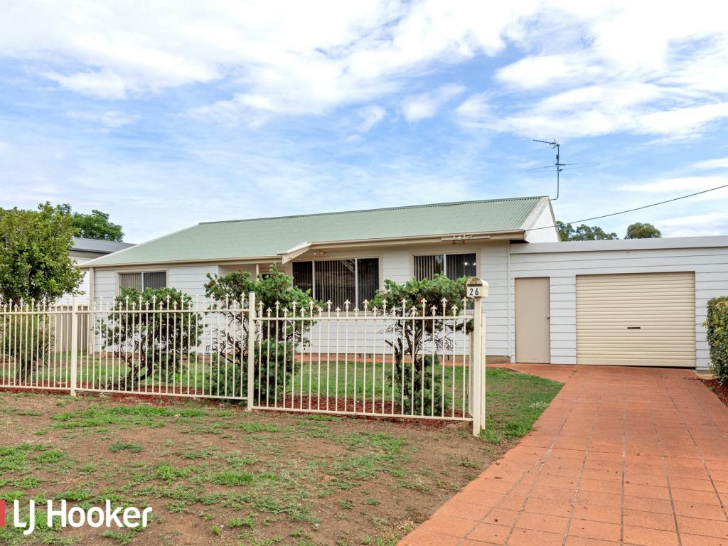 26 Bell St, South Tamworth, NSW 2340