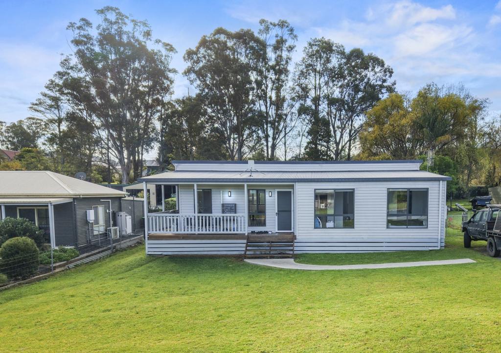 13 Tarlinton St, Cobargo, NSW 2550