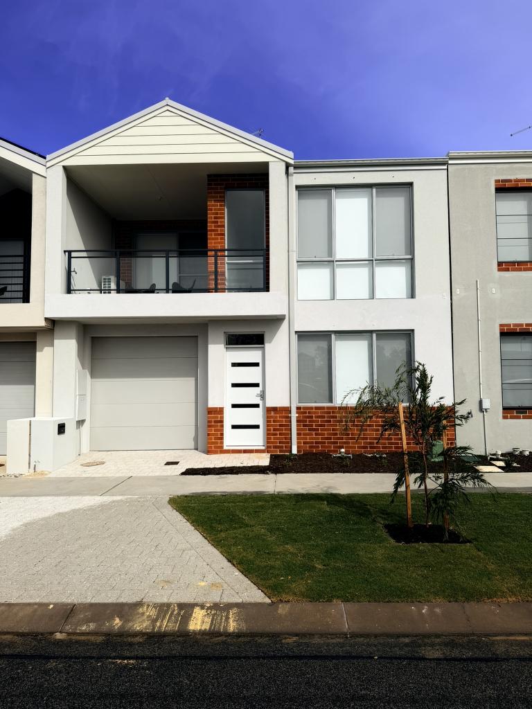 117 Hesperia Pde, Ellenbrook, WA 6069