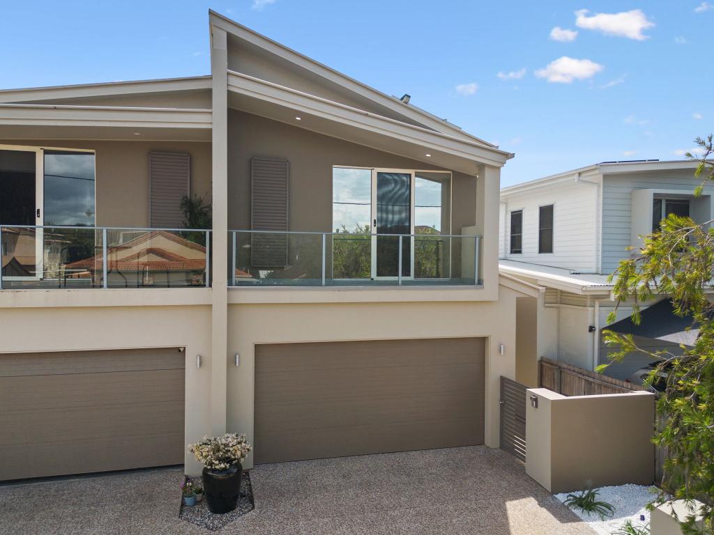 2/27 Cawthray St, Biggera Waters, QLD 4216