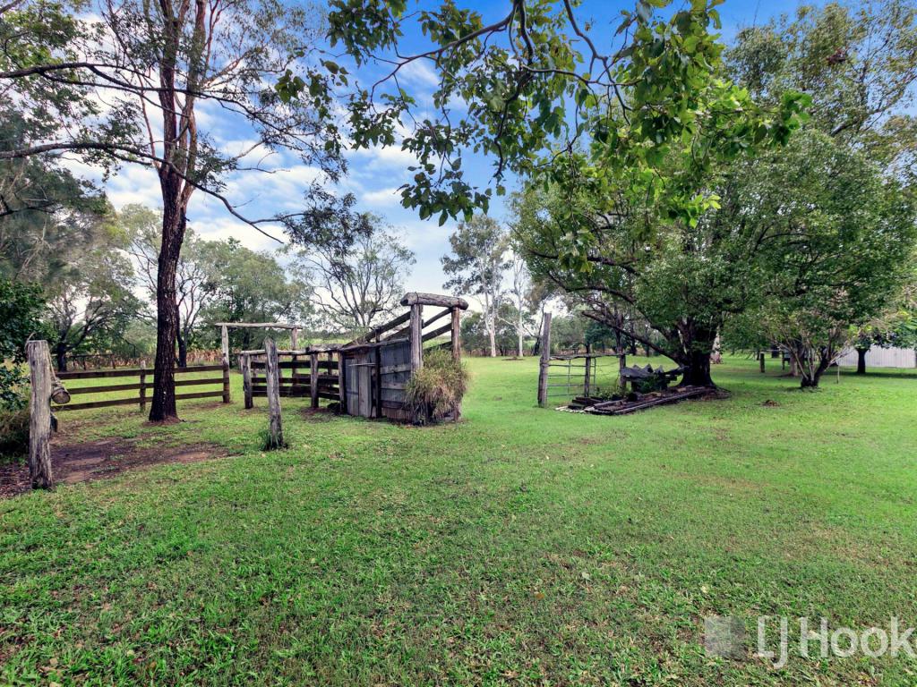 560 Beaver Rock Rd, Walkers Point, QLD 4650