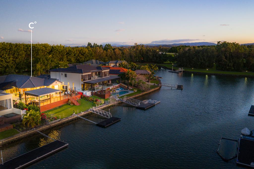 2105 Carlton Cl, Hope Island, QLD 4212