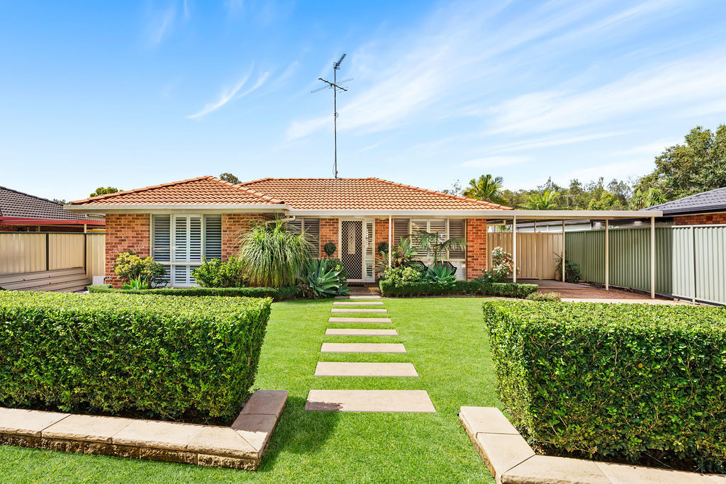 93 Paddy Miller Ave, Currans Hill, NSW 2567