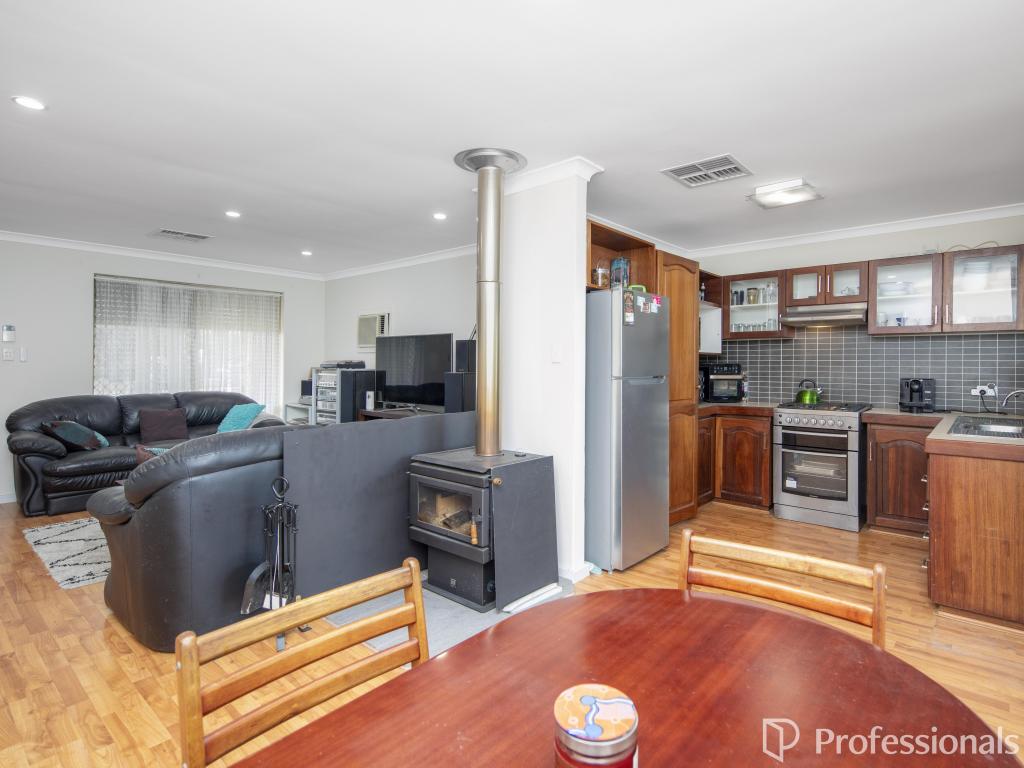 10/395 Holmes Rd, Forrestfield, WA 6058