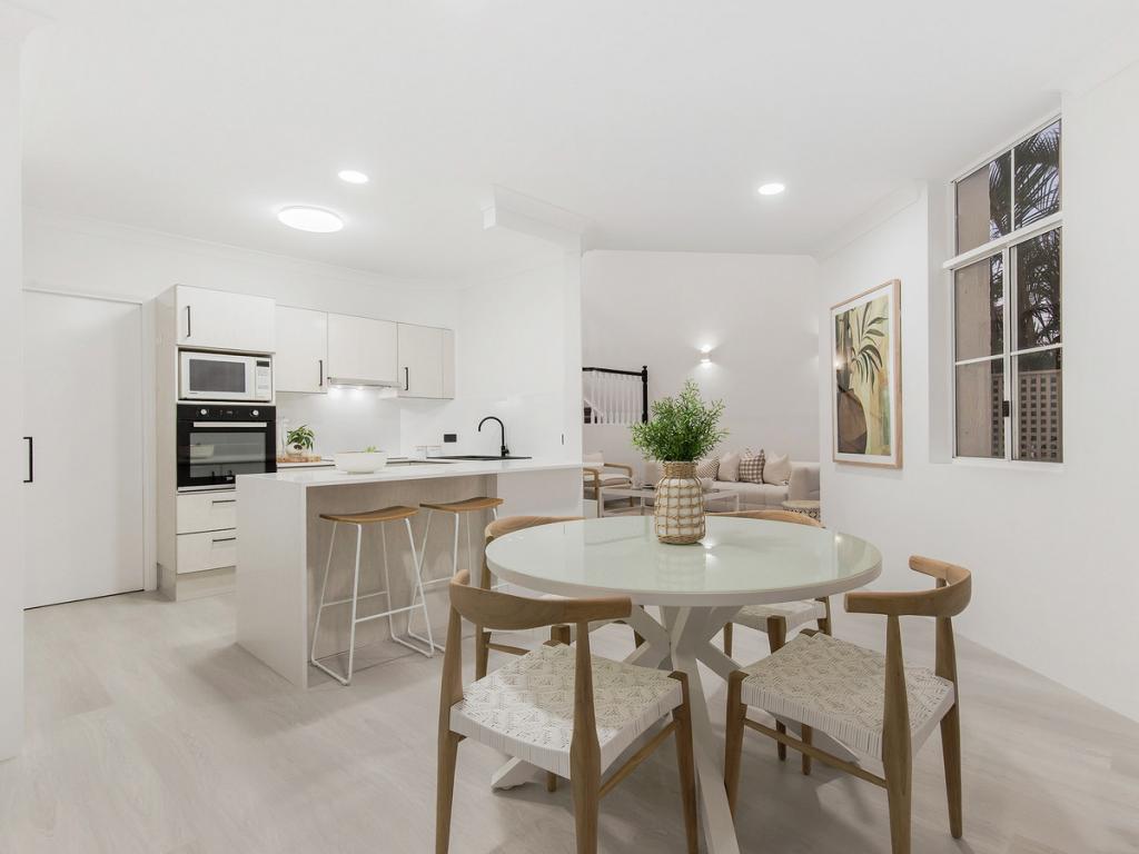 10/24 Ron Penhaligon Way, Robina, QLD 4226