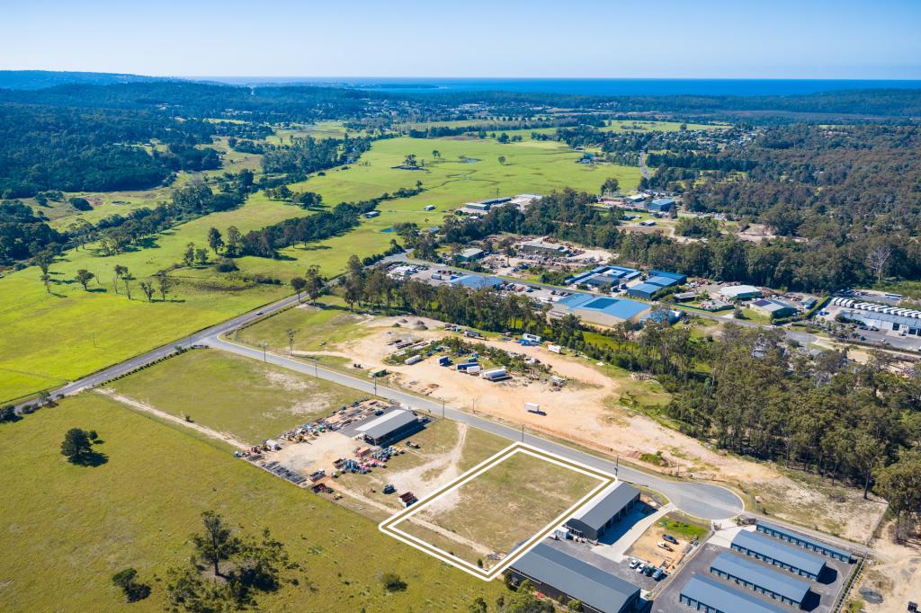 11 Erle Pl, South Pambula, NSW 2549
