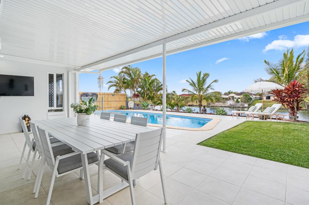 7 Yongala Ave, Eli Waters, QLD 4655