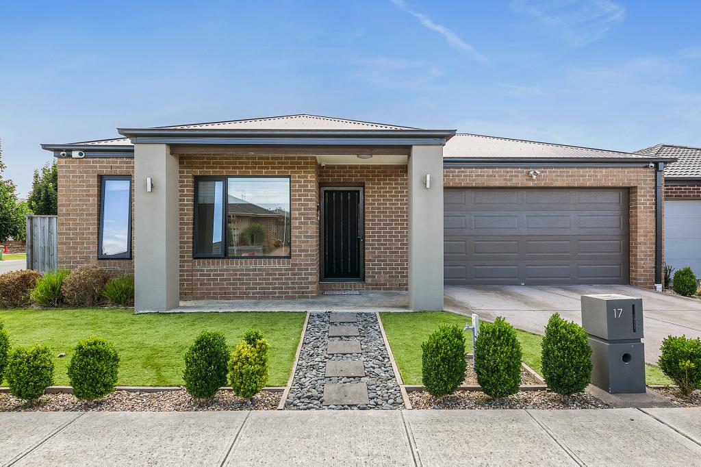 17 WONDER ST, OFFICER, VIC 3809