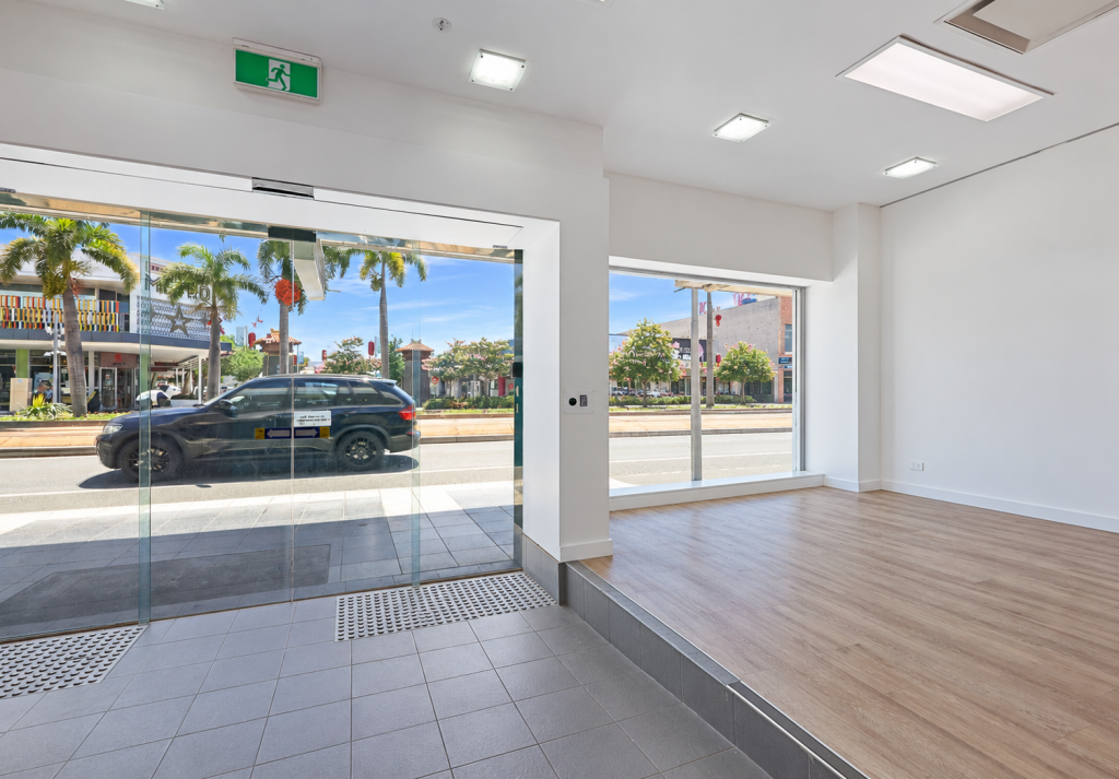 73 SCARBOROUGH ST, SOUTHPORT, QLD 4215