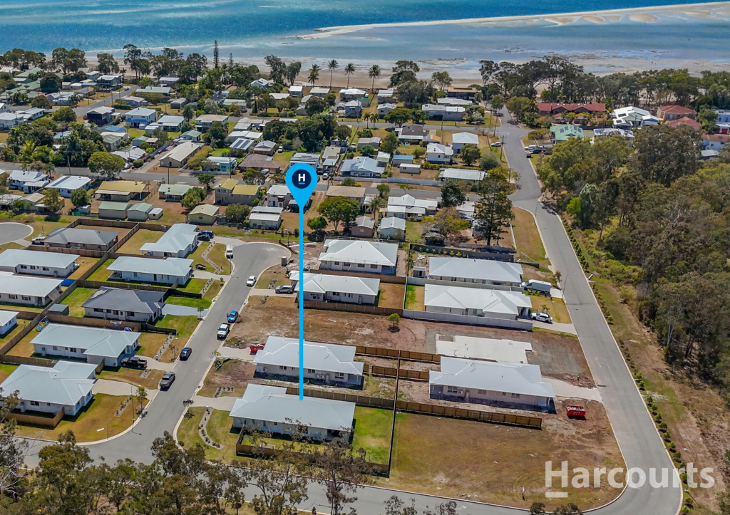 1 Distant Waters Ct, Burrum Heads, QLD 4659