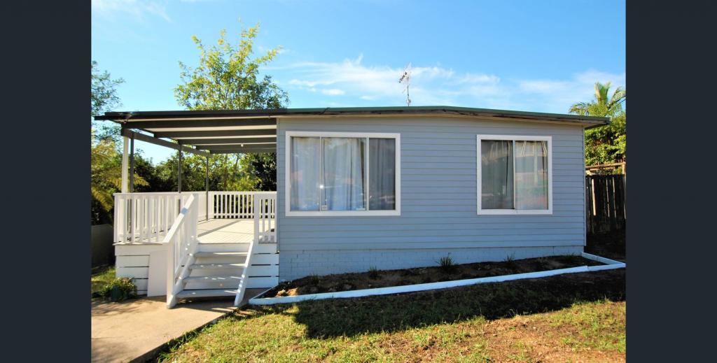 32 Pacific Rd, Surf Beach, NSW 2536