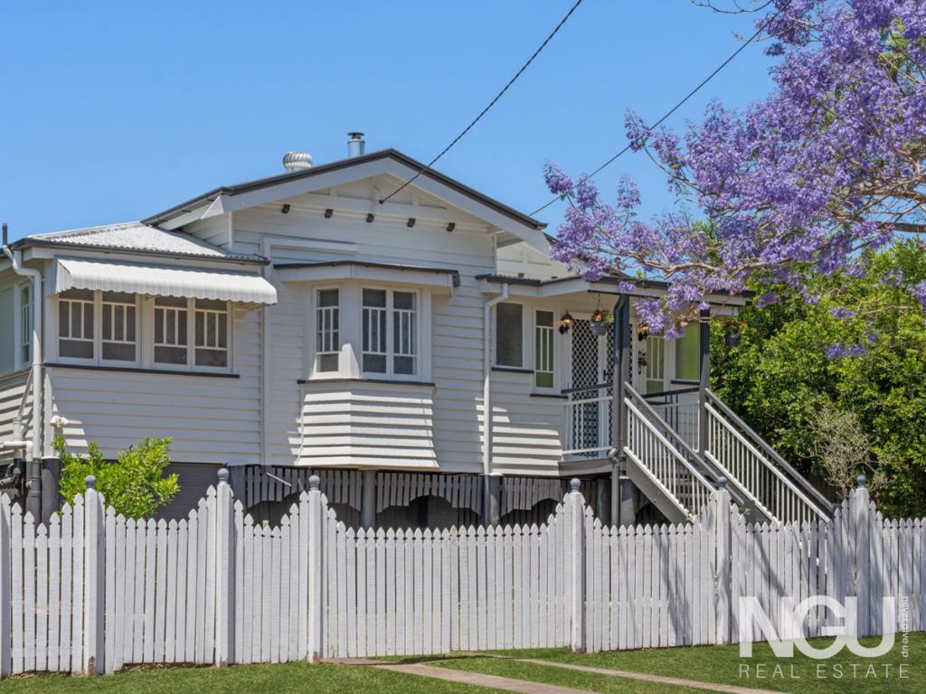 18 Watson St, East Ipswich, QLD 4305