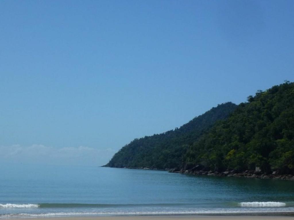 Lot 15 Etty Bay Rd, Etty Bay, QLD 4858