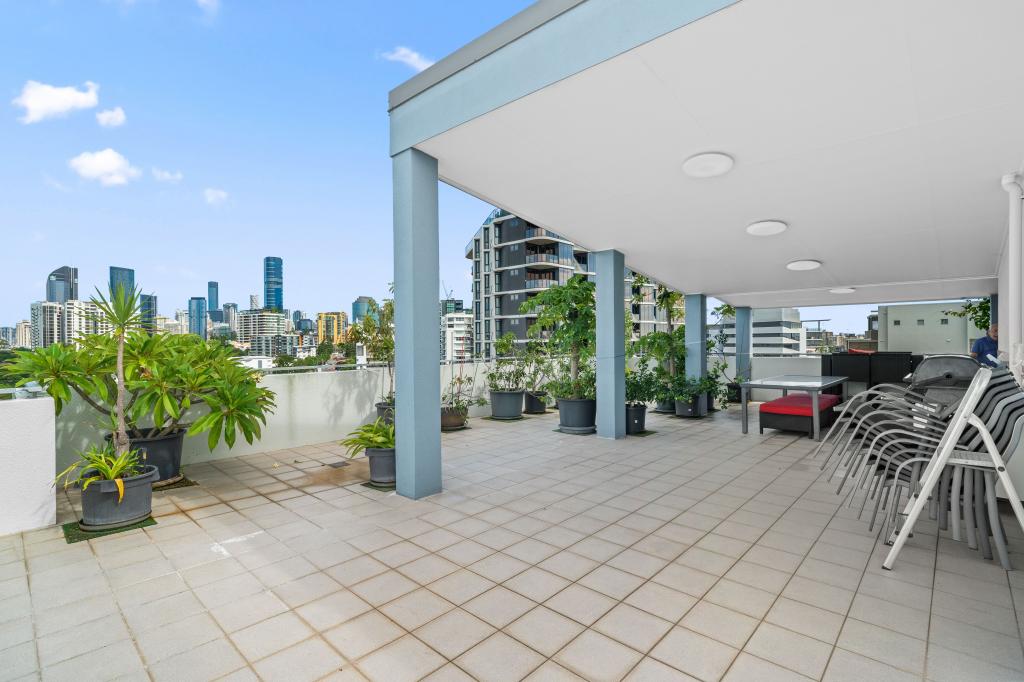 17/215 Wellington Rd, East Brisbane, QLD 4169
