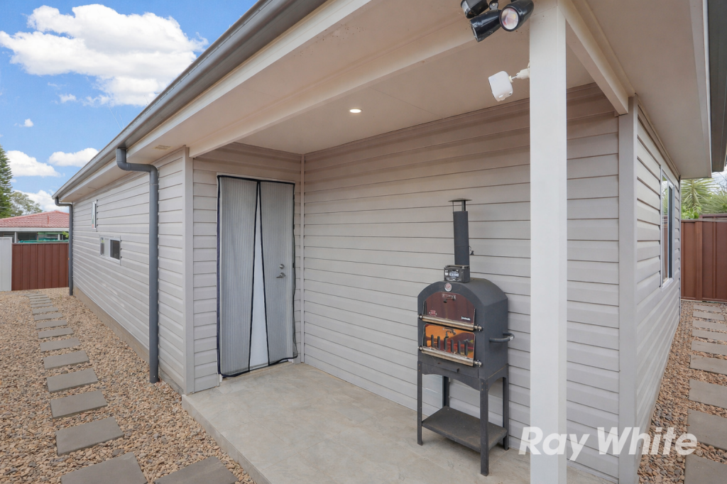24a Barr St, Colyton, NSW 2760