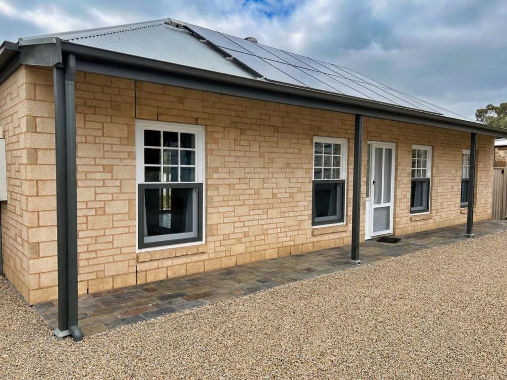 31 Lower Thames St, Burra, SA 5417
