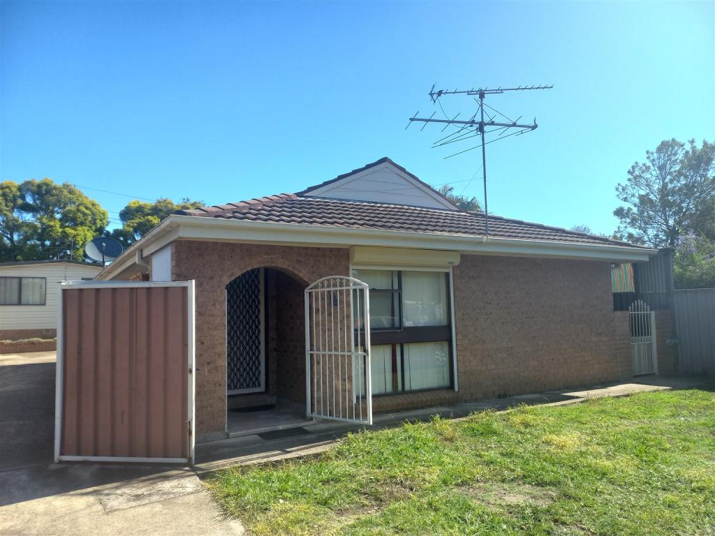 14 DON MILLS AVE, HEBERSHAM, NSW 2770