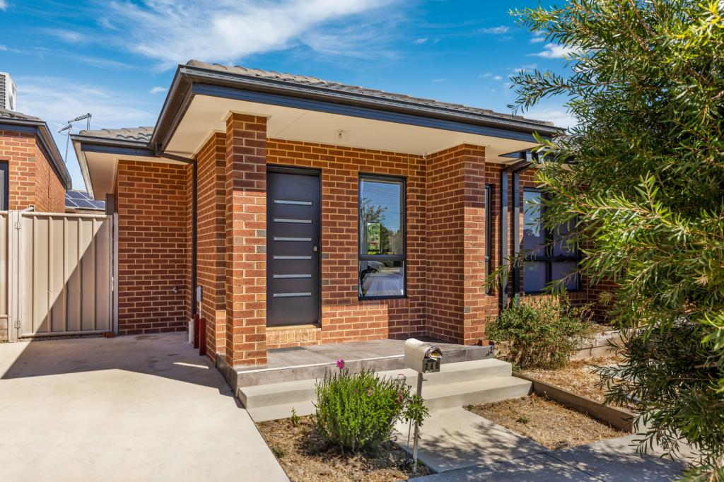 26b Owen St, Kennington, VIC 3550