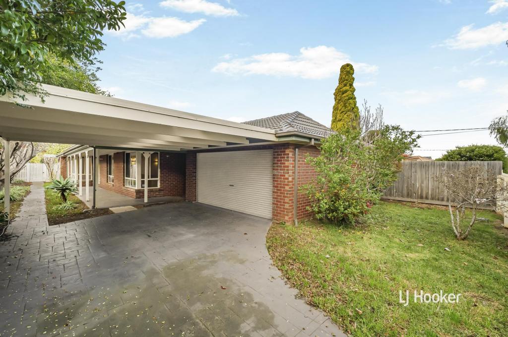 64 Rowes Rd, Werribee, VIC 3030