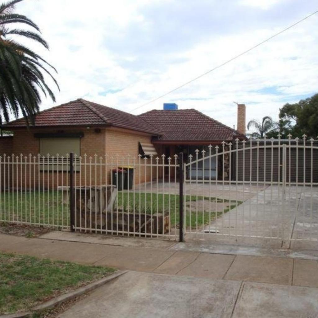 11 Gould Rd, Elizabeth Park, SA 5113