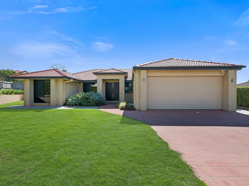 17 Apple Blossom Pl, Eight Mile Plains, QLD 4113