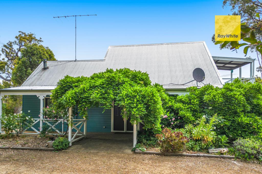 6 HEREFORD HTS, BRIDGETOWN, WA 6255