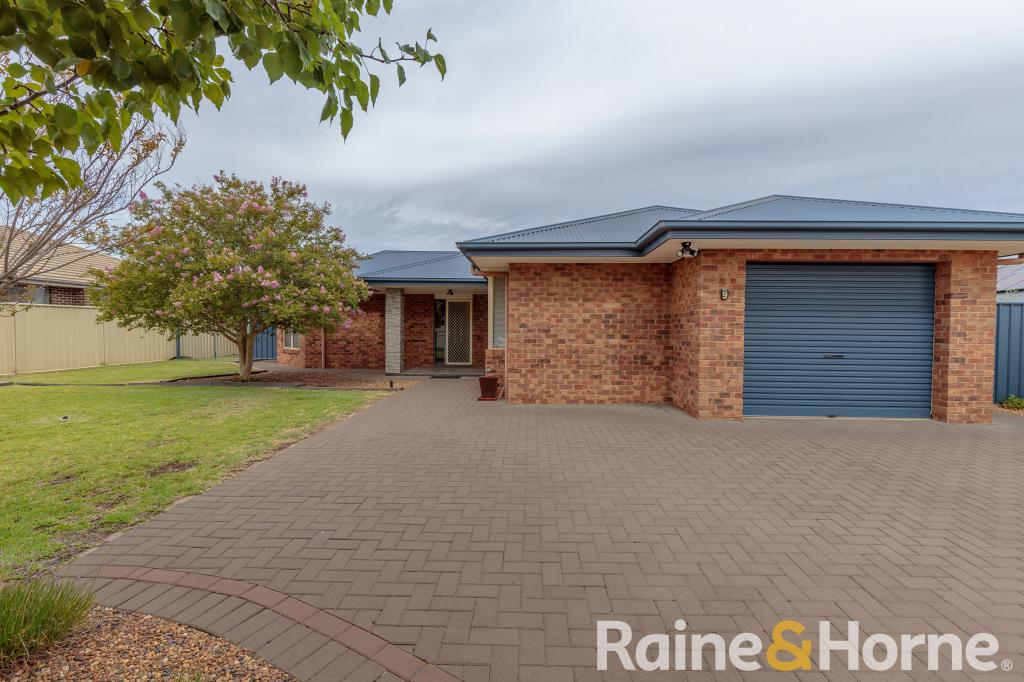 9 Durum Cct, Dubbo, NSW 2830