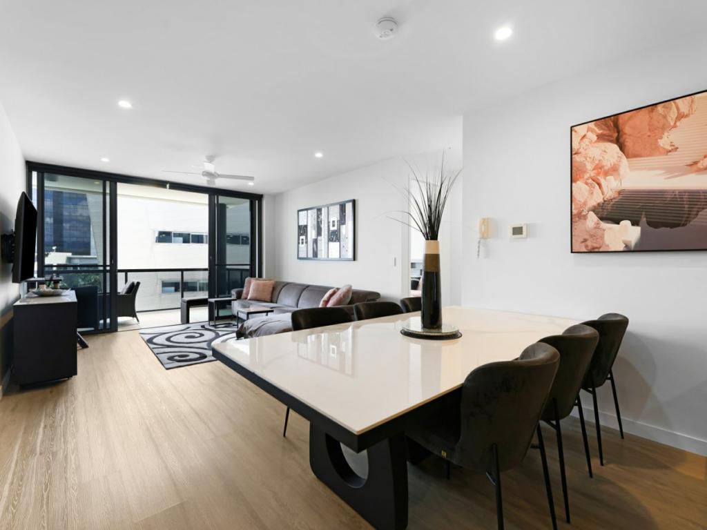 409/1 Waterfront Pl, Robina, QLD 4226