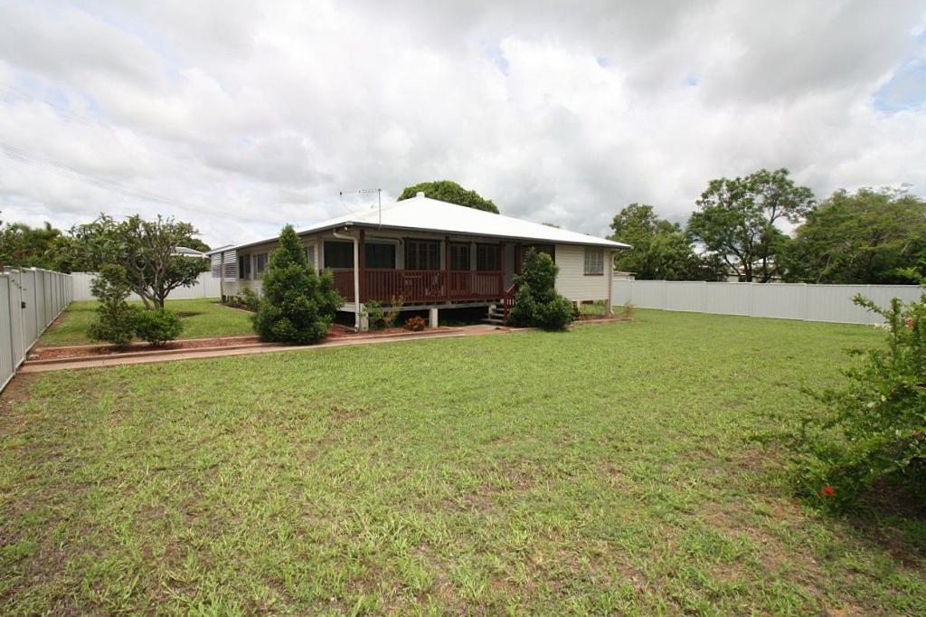 24 Rainbow Rd, Charters Towers City, QLD 4820