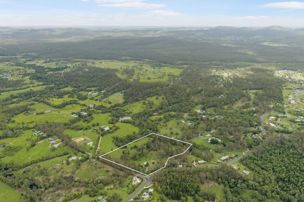 4 Percival Rd, Chatsworth, QLD 4570