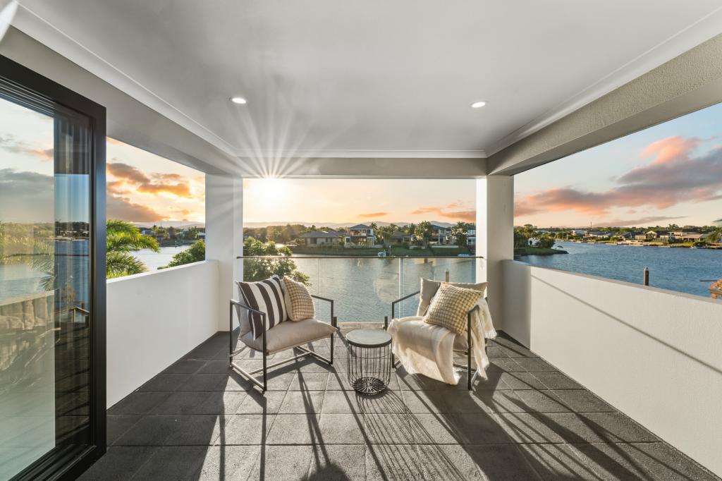 16 Saltair Gr, Helensvale, QLD 4212