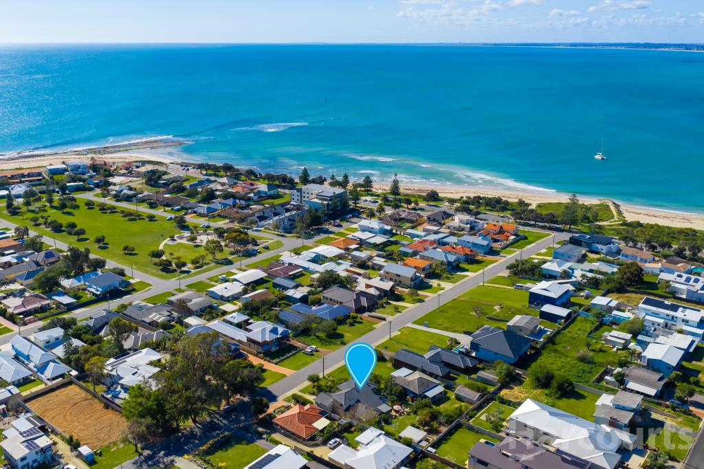 23 Janis St, Halls Head, WA 6210