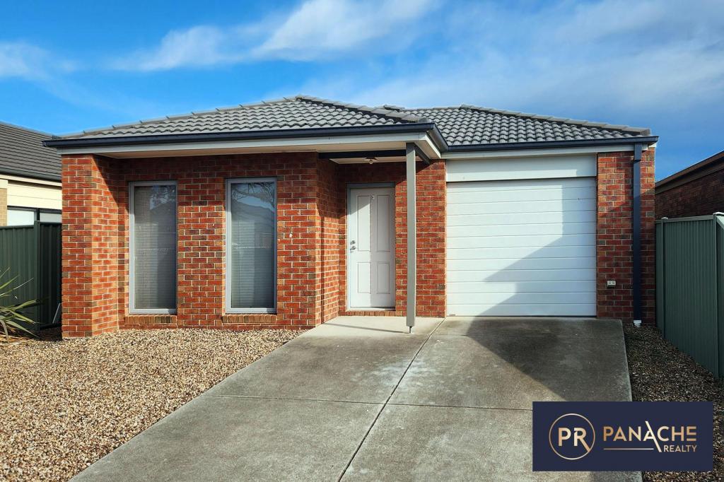 10a Ologhlen Dr, Wyndham Vale, VIC 3024