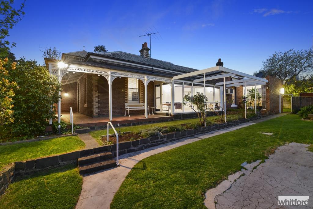 31 Retreat Rd, Newtown, VIC 3220