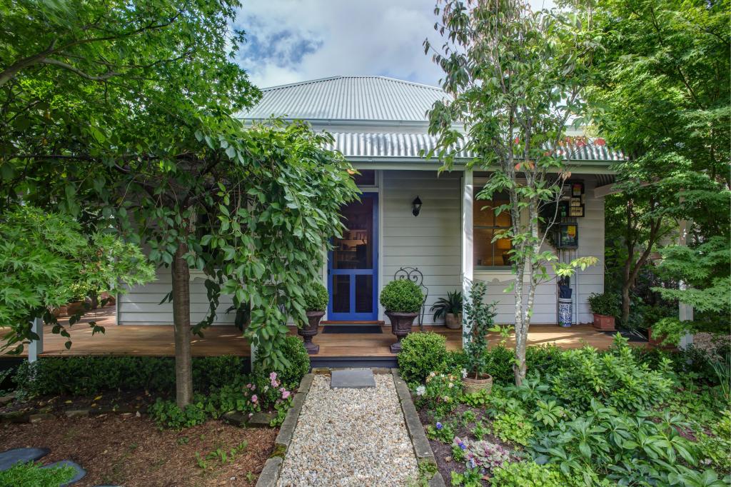 8 East St, Moss Vale, NSW 2577