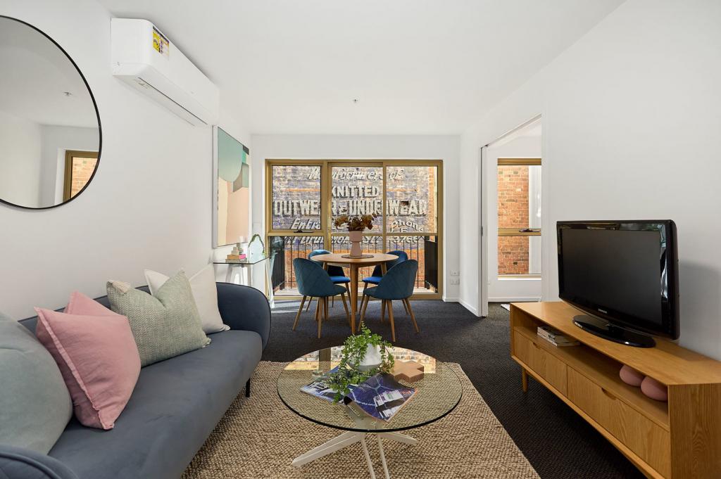 204/2-20 Finlay Pl, Carlton, VIC 3053