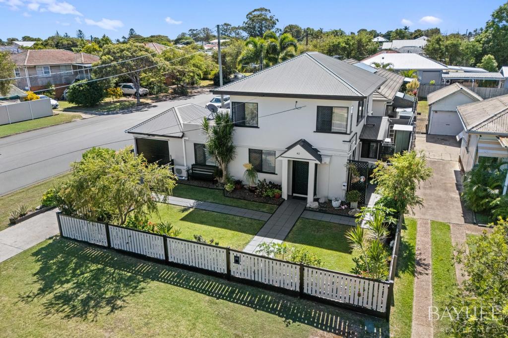 82 ELLEN ST, WOODY POINT, QLD 4019